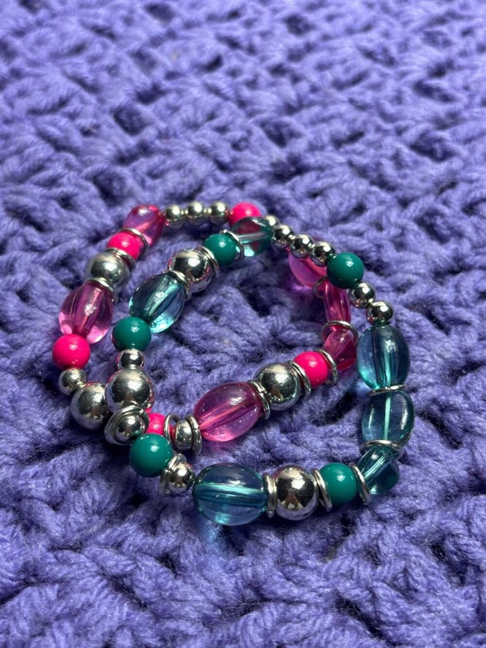 Set of 2 Plastic Beaded Stretchy Bracelets Silvertone Green Pink
